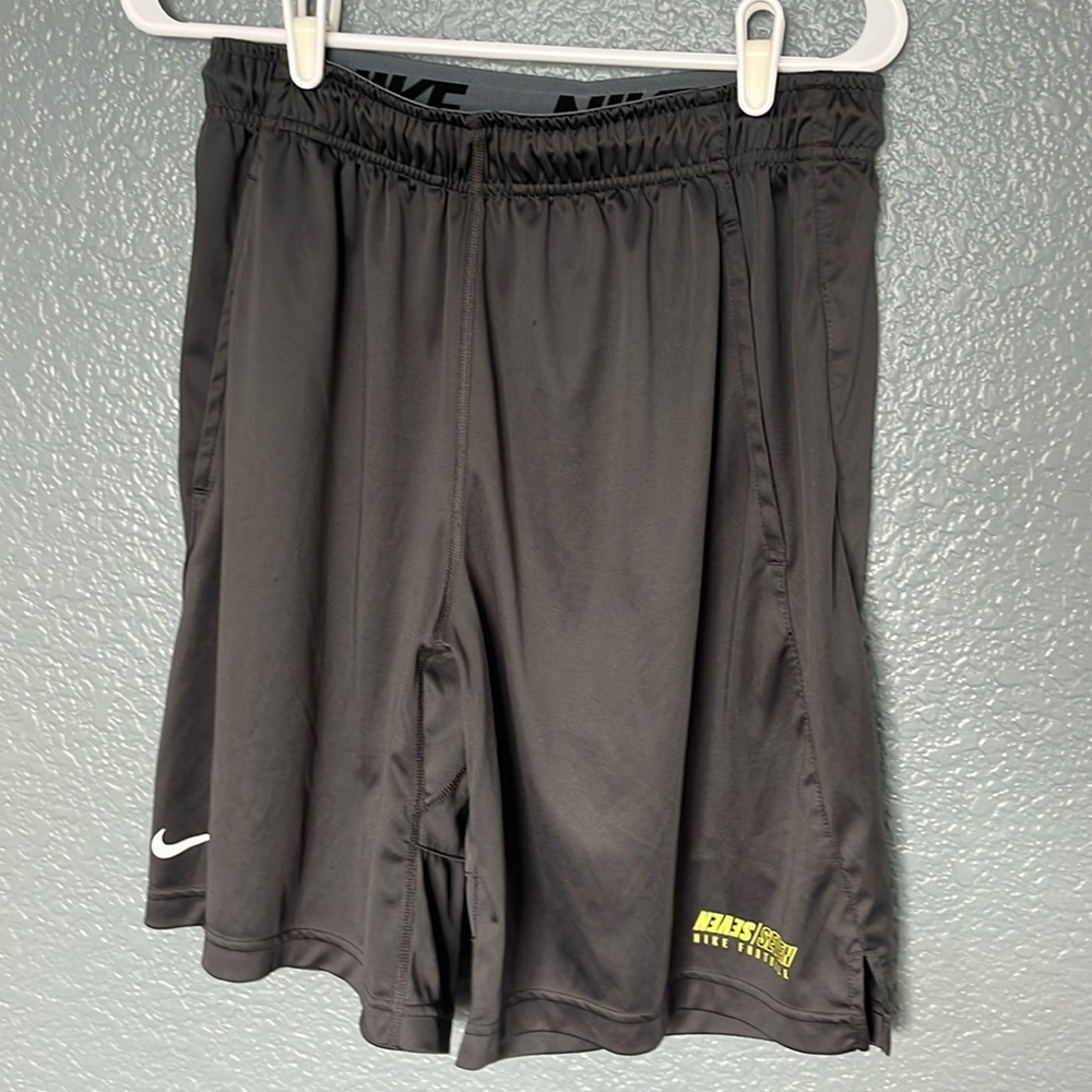 Nike Football Athletic Shorts Size Medium Gray and Lime